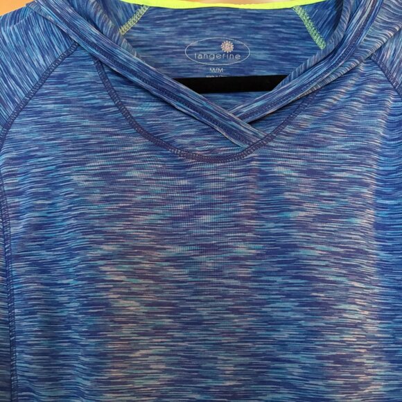 Used-in great condition Tangerine Multi-Colored Zip Up Jacket. Size M - Picture 3 of 10